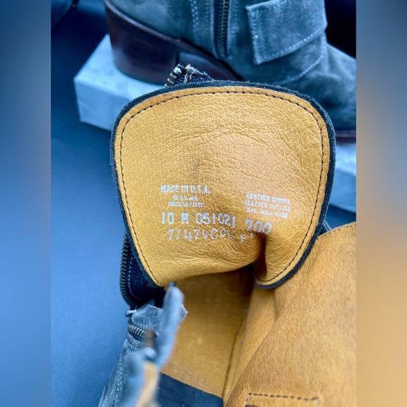 FRYE Sabrina Double Buckle Ankle Boots in Grey -Charcoal Suede Leather.Size 10 M - Picture 9 of 14